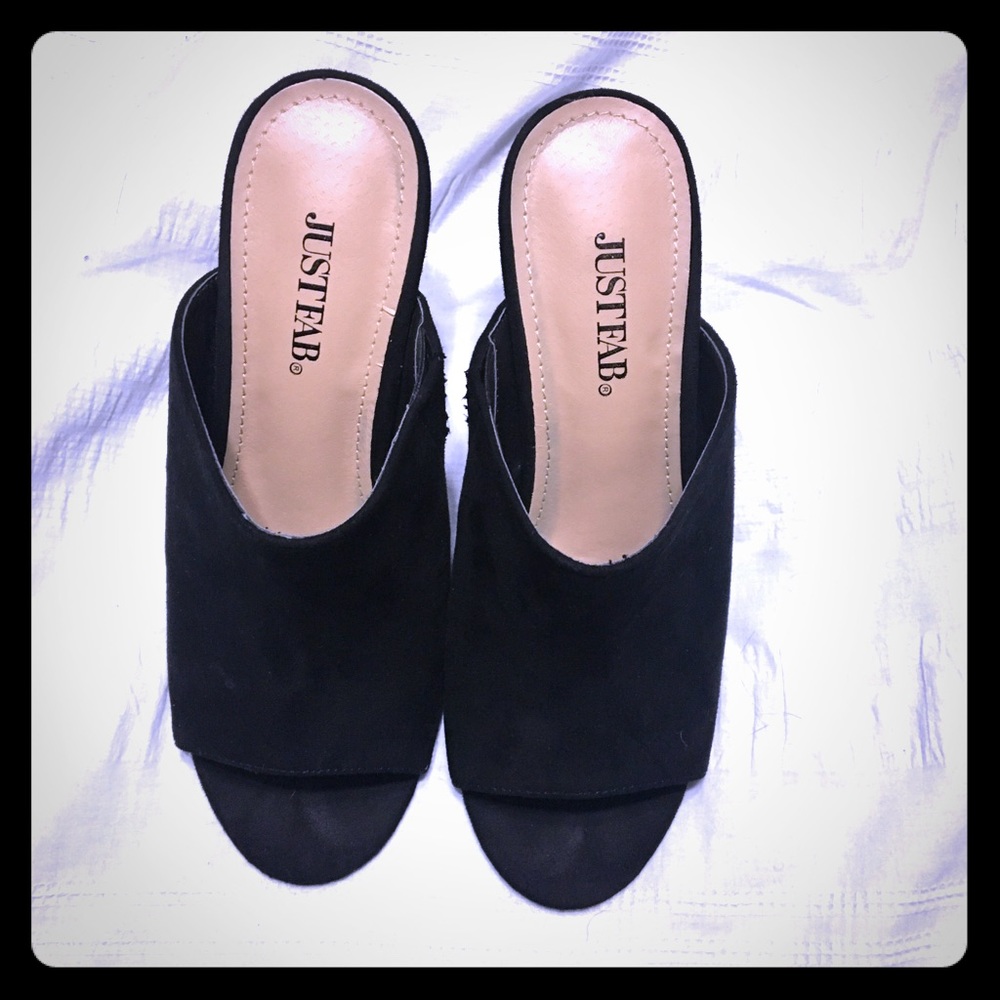 Heel Sandal